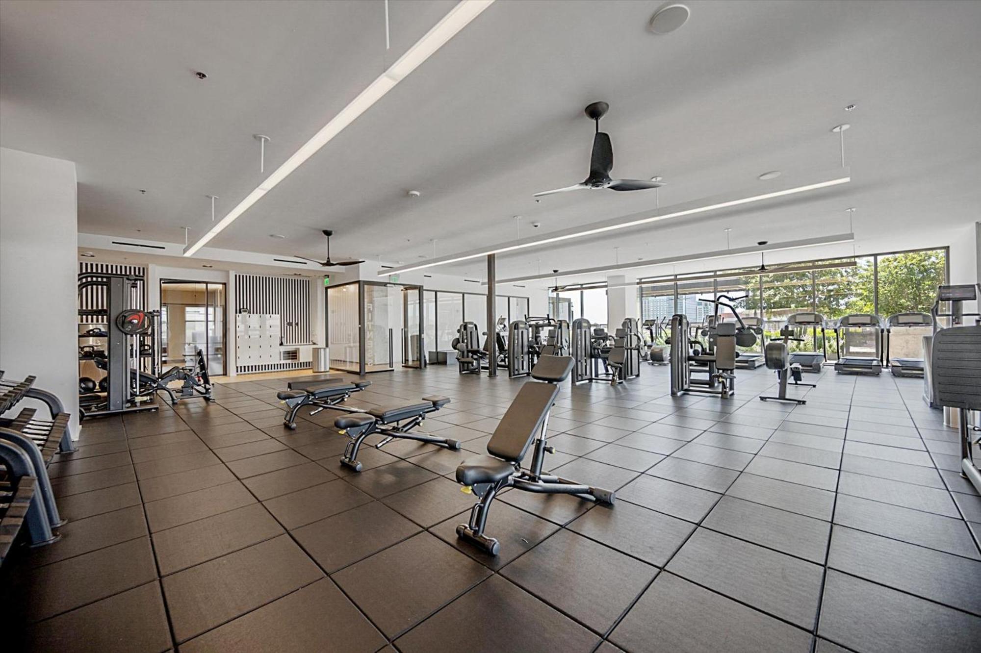 Global Luxury Suites Nashville Downtown Zewnętrze zdjęcie